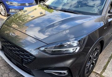 Ford Focus 101.000 km 12.890 &euro; Köln 51067
