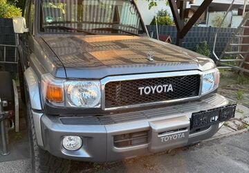 Toyota Andere 5.000 km 54.000 &euro; Solingen 42699