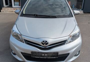 Toyota Yaris 123.050 km 4.600 &euro; Wermelskirchen 42929