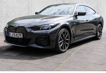 BMW i4 3.200 km 59.980 &euro; Köln Süd 50968