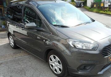 Ford Tourneo Courier 62.800 km 14.750 &euro; Solingen 42653