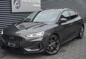 Ford Focus 23.000 km 28.990 &euro; Monheim am Rhein 40789