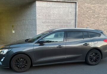 Ford Focus 123.000 km 9.900 &euro; Siegburg 53721