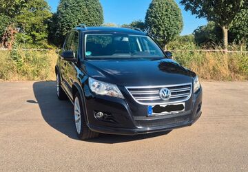 VW Tiguan 153.000 km 6.399 &euro; Pulheim 50249
