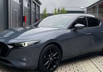 Mazda 3 106.000 km 16.900 &euro; Marienheide 51709