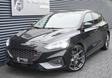 Ford Focus 57.000 km 21.990 &euro; Monheim am Rhein 40789