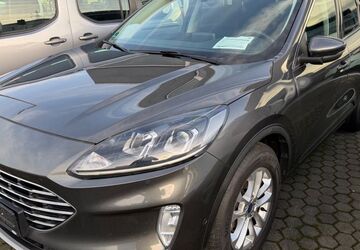 Ford Kuga 225.698 km 12.900 &euro; Köln 50767