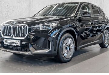 BMW iX1 31.169 km 35.995 &euro; Köln-West 50858