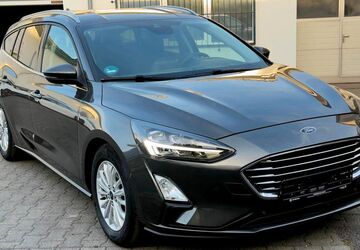 Ford Focus 115.682 km 12.900 &euro; Siegburg 53721