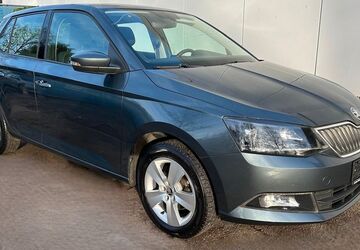 Skoda Fabia 97.368 km 9.495 &euro; Köln 51107