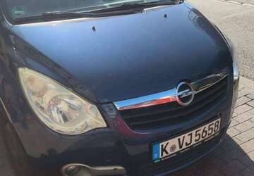 Opel Agila 156.000 km 1.800 &euro; Köln, Stadt 51061