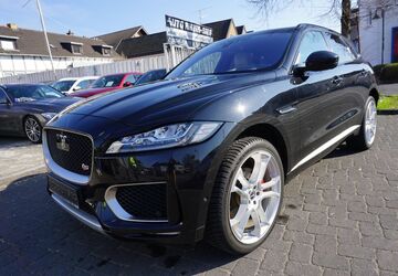 Jaguar F-Pace 175.000 km 16.390 &euro; Troisdorf 53840