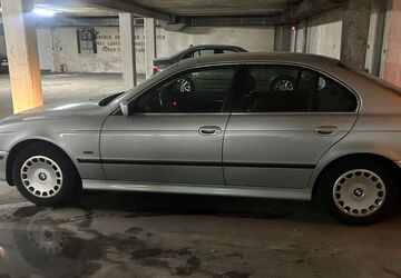 BMW 520 222.538 km 2.700 &euro; Erkrath 40699