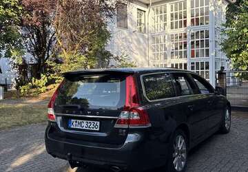 Volvo V70 210.000 km 13.800 &euro; Köln, Stadt 50939
