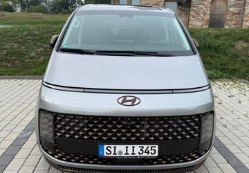 Hyundai STARIA 49.500 km 37.600 &euro; Marienheide 51709