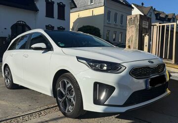Kia ceed Sportswagon 50.000 km 20.490 &euro; Solingen 42719