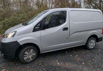 Nissan NV200 154.000 km 7.100 &euro; Hennef (Sieg), Stadt 53773