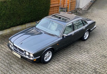 Jaguar XJ6 180.500 km 9.999 &euro; Solingen 42651