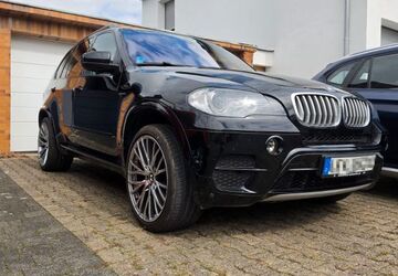 BMW X5 223.500 km 13.500 &euro; Leverkusen 51371