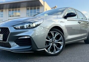 Hyundai i30 65.000 km 14.900 &euro; Köln 50939