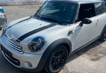 Mini Cooper D 146.000 km 5.350 &euro; Monheim 40789