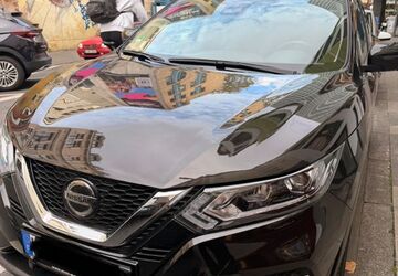 Nissan Qashqai 41.000 km 18.500 &euro; Köln 50672