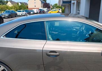 Audi A5 98.000 km 14.000 &euro; Köln 51067