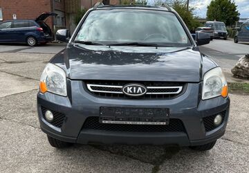 Kia Sportage 150.000 km 2.899 &euro; Köln 50767