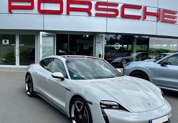 Porsche Taycan 24.500 km 72.900 &euro; BERGISCH GLADBACH 51469