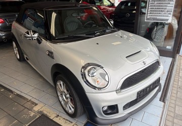 Mini John Cooper Works Cabrio 89.700 km 13.650 &euro; Leverkusen 51379