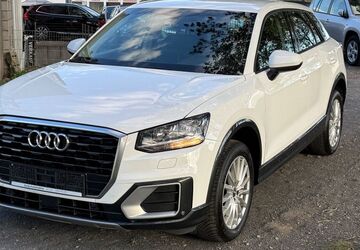 Audi Q2 115.000 km 12.999 &euro; Köln 51107