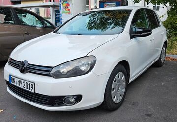 VW Golf 268.000 km 2.000 &euro; Bonn 53125