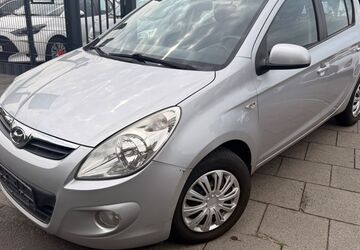 Hyundai i20 106.652 km 4.190 &euro; Köln 51065