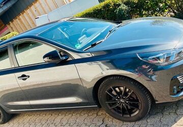 Hyundai i30 42.214 km 13.500 &euro; Lindlar 51789