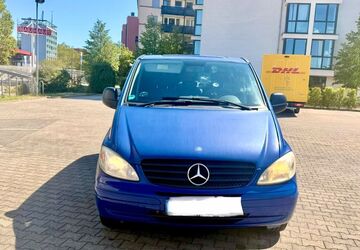 Mercedes-Benz Vito 290.000 km 6.999 &euro; Köln 50825