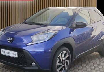 Toyota Aygo (X) 2.500 km 17.590 &euro; Leverkusen 51381