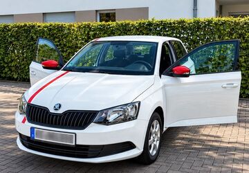 Skoda Fabia 145.000 km 5.900 &euro; Köln 50933