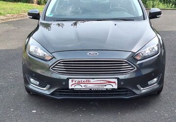 Ford Focus 92.529 km 9.099 &euro; Brühl bei Köln 50321