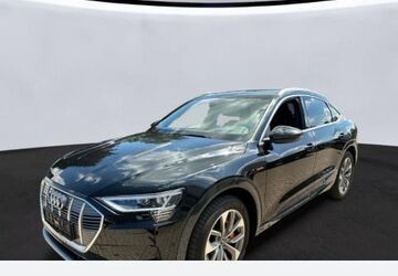 Audi e-tron 31.182 km 32.270 &euro; Remscheid 42897