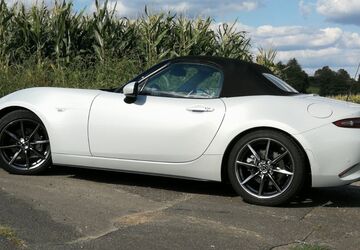 Mazda MX-5 42.500 km 21.900 &euro; Köln 50823