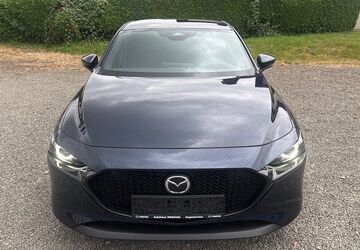 Mazda 3 15.200 km 24.980 &euro; Engelskirchen 51766