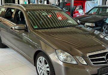 Mercedes-Benz E 350 294.500 km 5.950 &euro; Brühl 50321