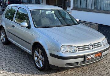 VW Golf 296.000 km 999 &euro; Troisdorf 53842