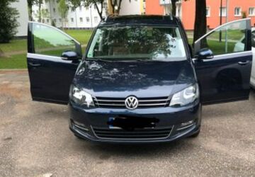 VW Sharan 209.683 km 10.900 &euro; köln 51063