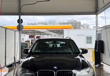 BMW X5 370.000 km 8.500 &euro; Bonn 53125