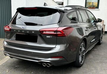 Ford Focus 33.800 km 22.500 &euro; Sankt Augustin 53757