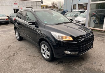 Ford Kuga 132.000 km 8.900 &euro; Monheim 40789