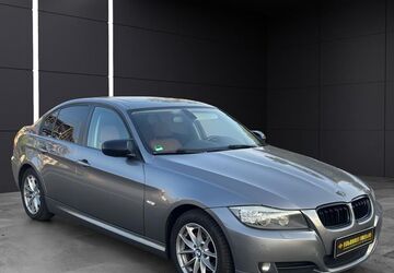 BMW 318 259.406 km 6.980 &euro; Remscheid 42897