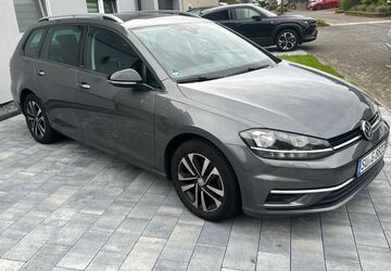 VW Golf 121.500 km 12.499 &euro; Troisdorf 53842