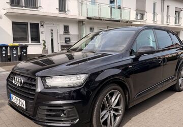 Audi Q7 200.000 km 25.899 &euro; Köln 51109